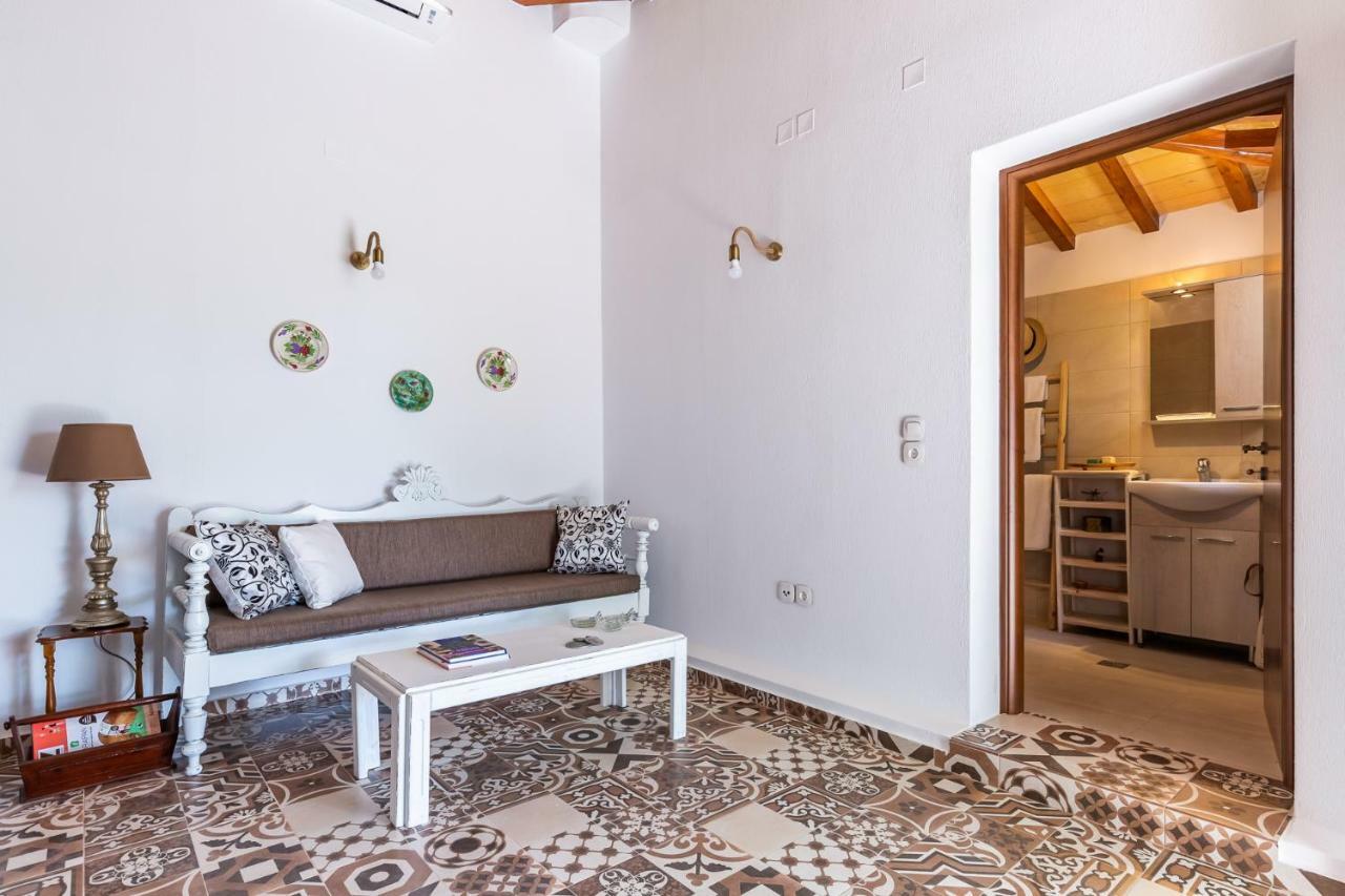 Pyrgos Country House Скопелос Экстерьер фото